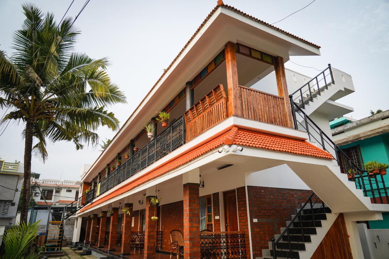 Aloha Homestay Varkala Esterno foto