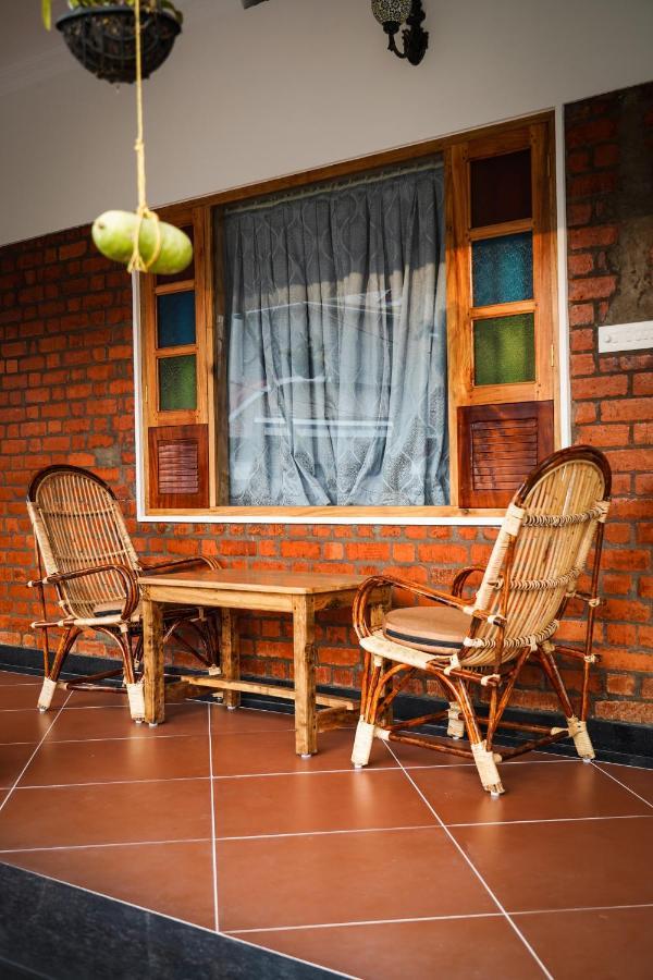 Aloha Homestay Varkala Esterno foto